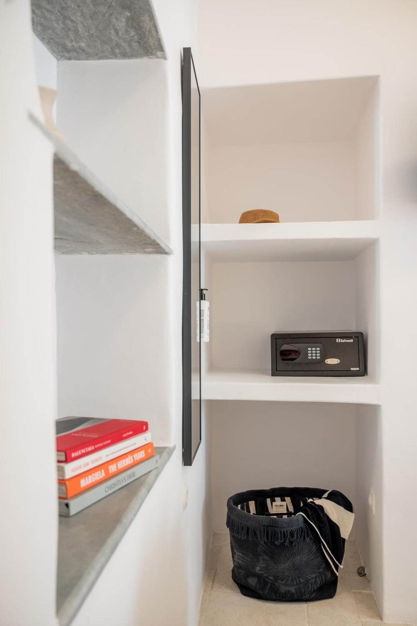 Aniko Suites White Alley Mykonos Town Екстер'єр фото