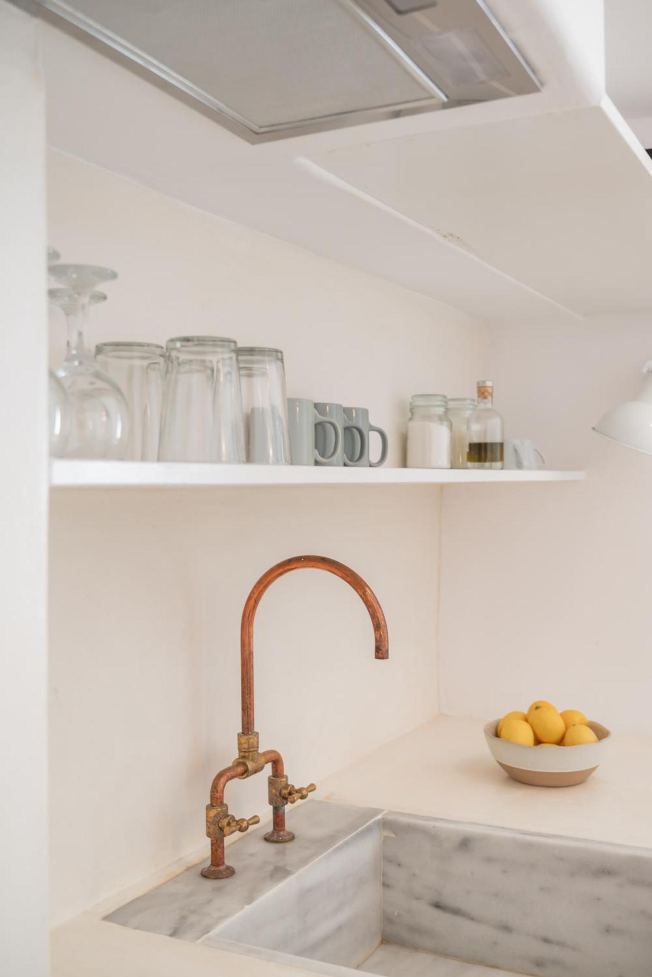 Aniko Suites White Alley Mykonos Town Екстер'єр фото