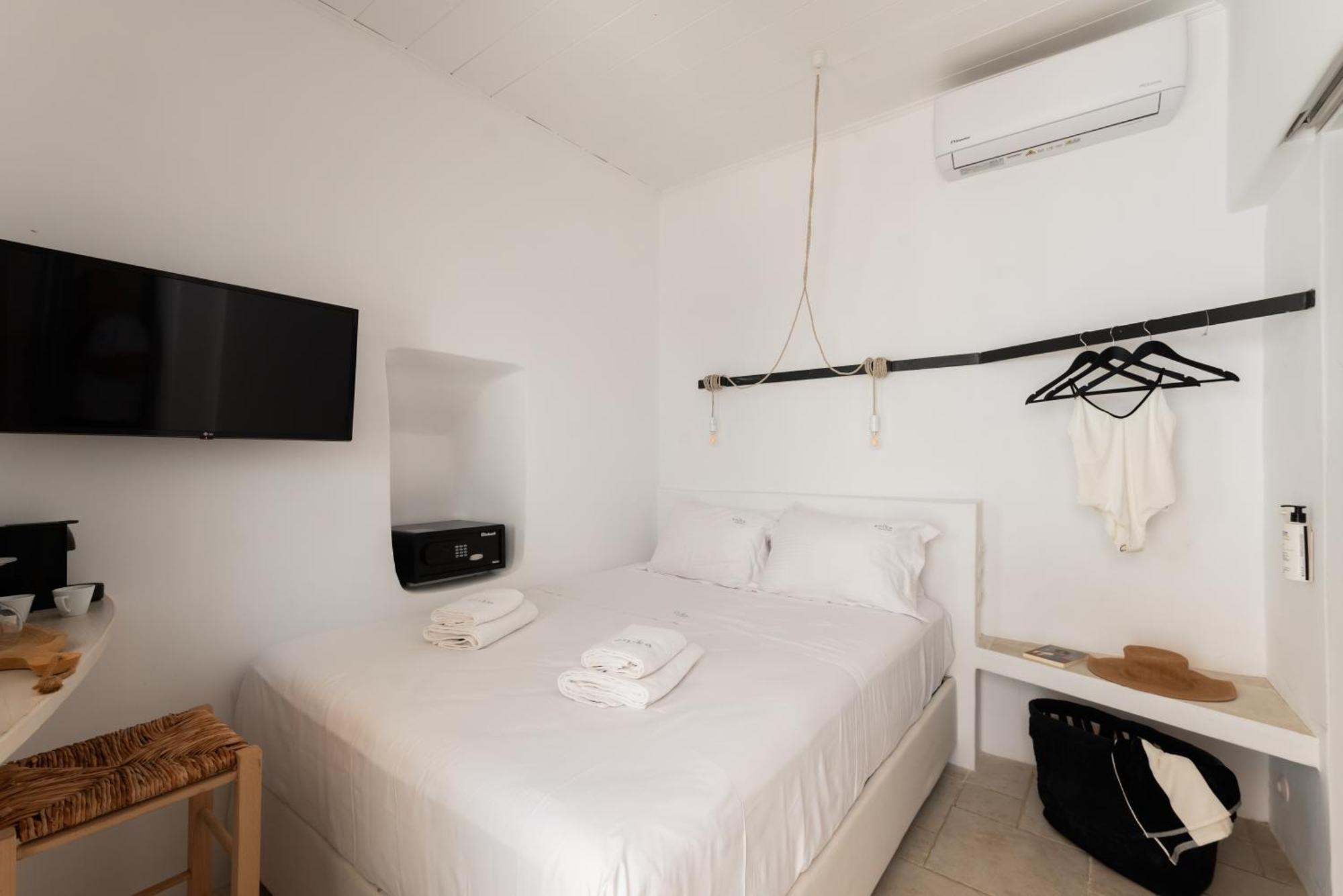 Aniko Suites White Alley Mykonos Town Екстер'єр фото
