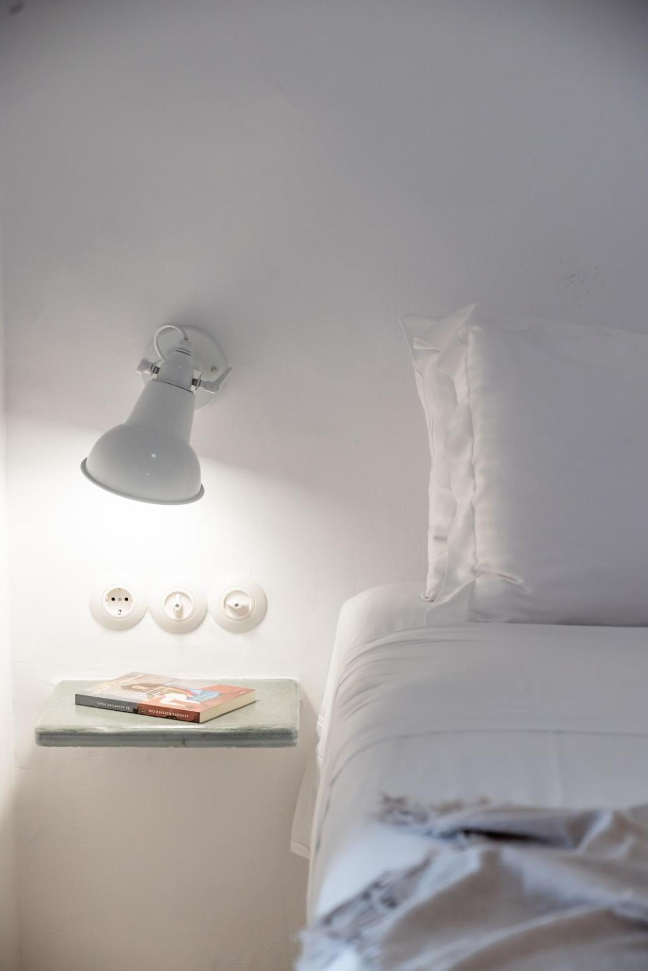Aniko Suites White Alley Mykonos Town Екстер'єр фото