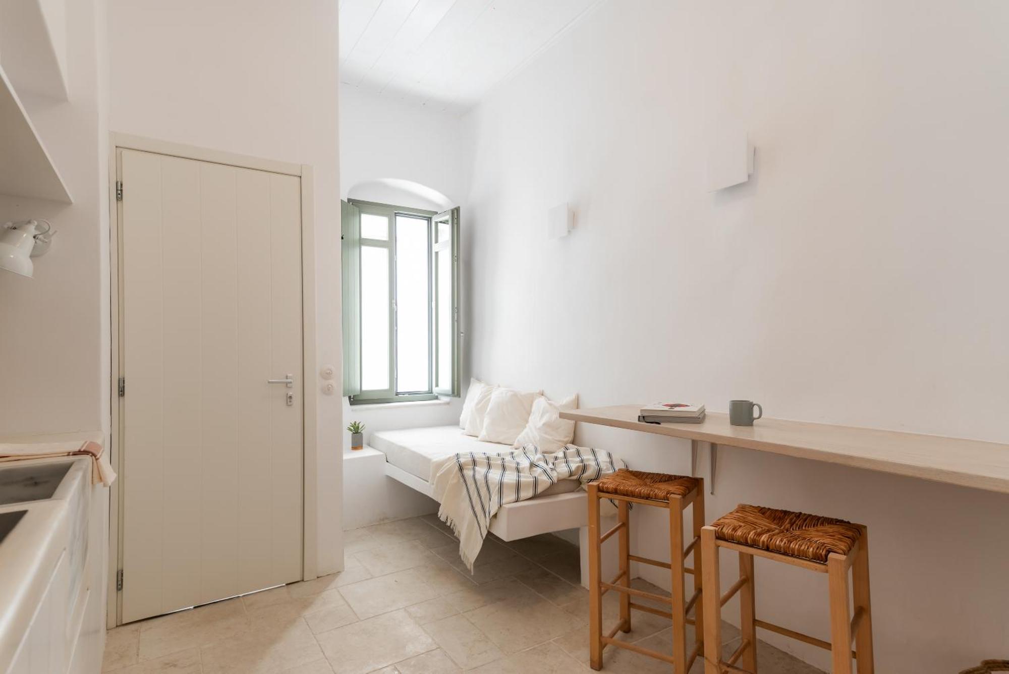 Aniko Suites White Alley Mykonos Town Екстер'єр фото