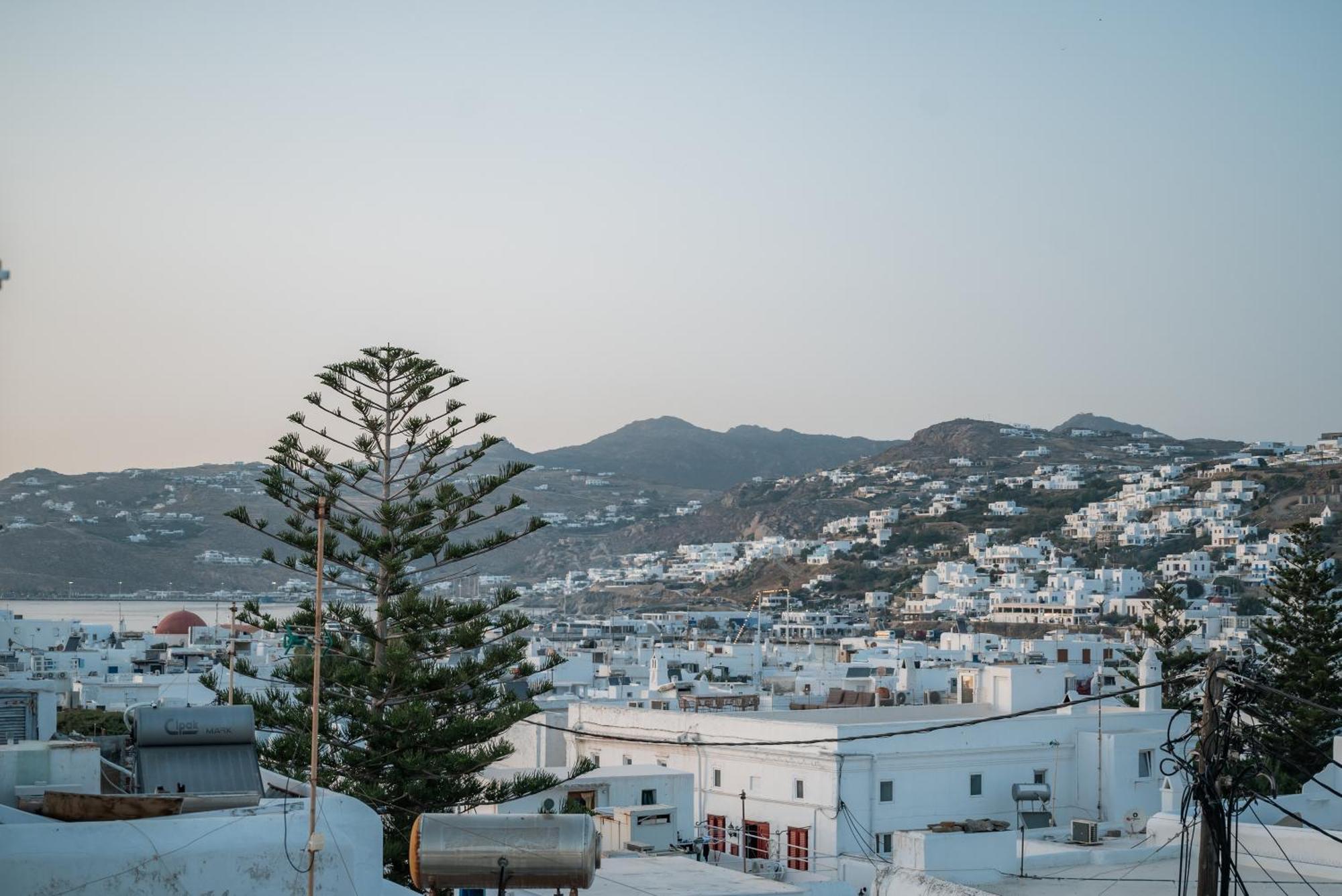 Aniko Suites White Alley Mykonos Town Екстер'єр фото